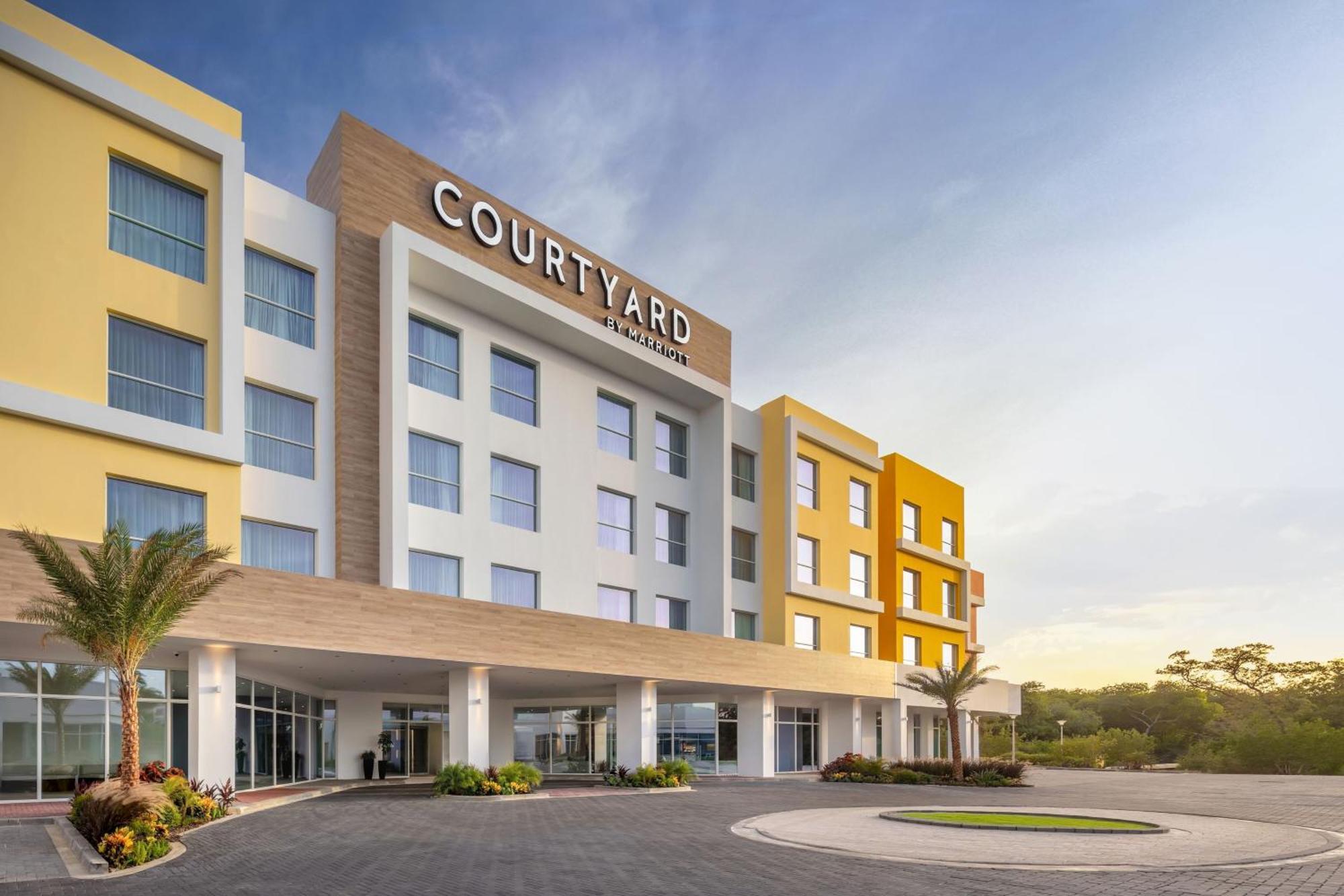 Courtyard By Marriott Curacao Hotel Willemstad Exterior photo