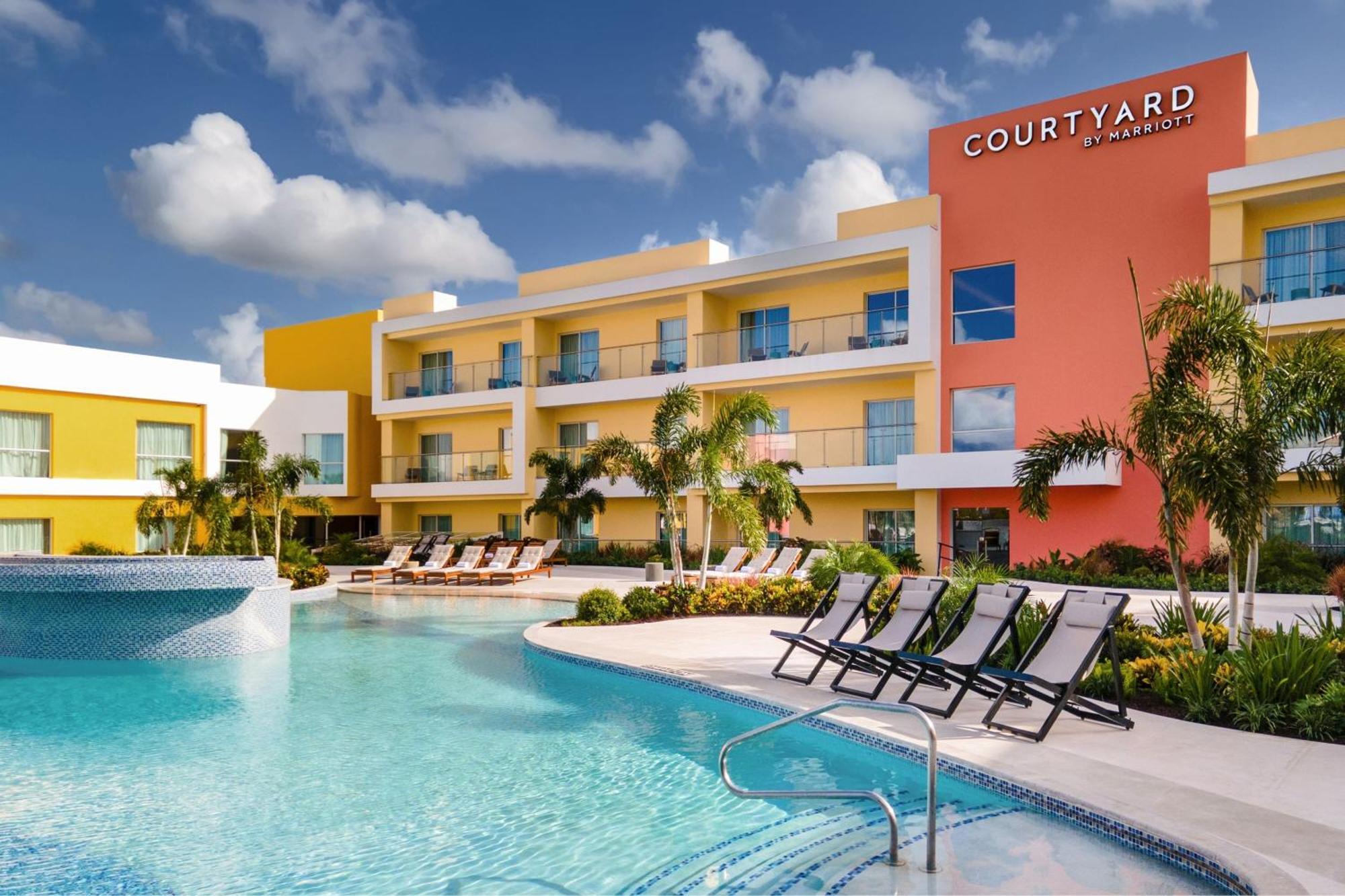 Courtyard By Marriott Curacao Hotel Willemstad Exterior photo