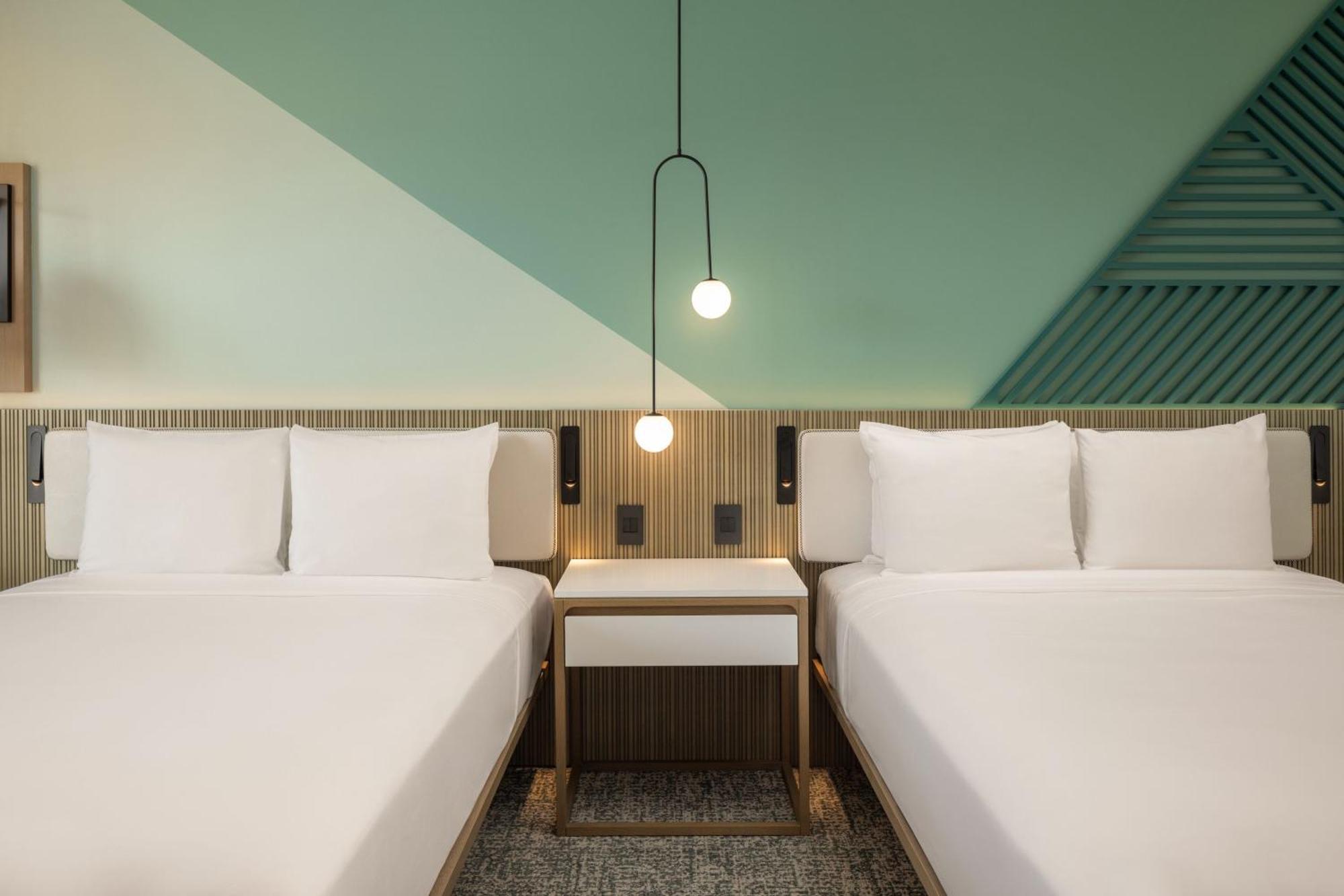 Courtyard By Marriott Curacao Hotel Willemstad Exterior photo